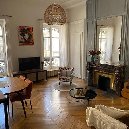 Beautiful 3Br Apt In Lyon Center Exteriör bild