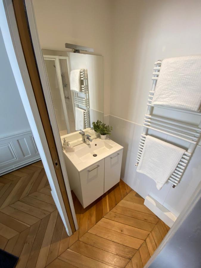 Beautiful 3Br Apt In Lyon Center Exteriör bild
